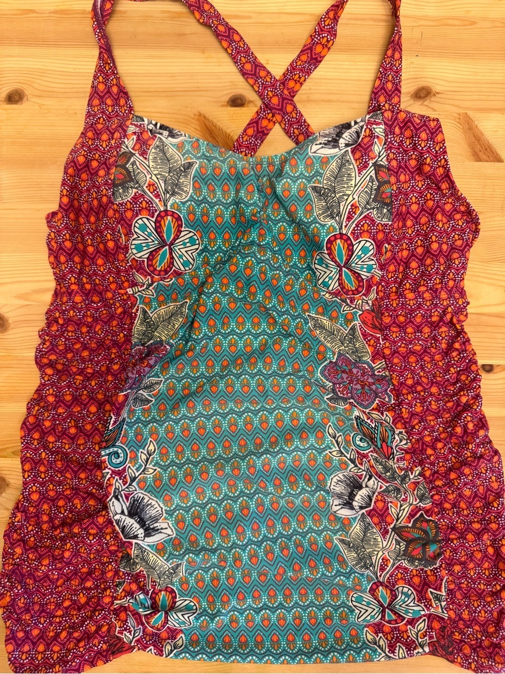 3!$15 Maternity swim top Beach Bump by Motherhood Maternity EUC size L